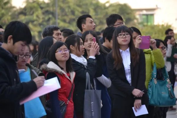 如何看待面试时拒绝做笔试题的应聘者,以及如何处理这样的事?