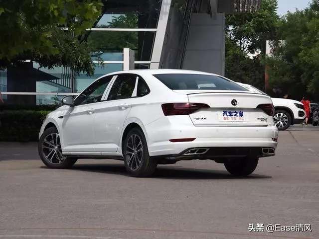 25岁男生想买15万的轿车有什么推荐的吗?