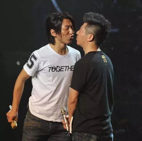 以后羽泉这个组合还在吗?