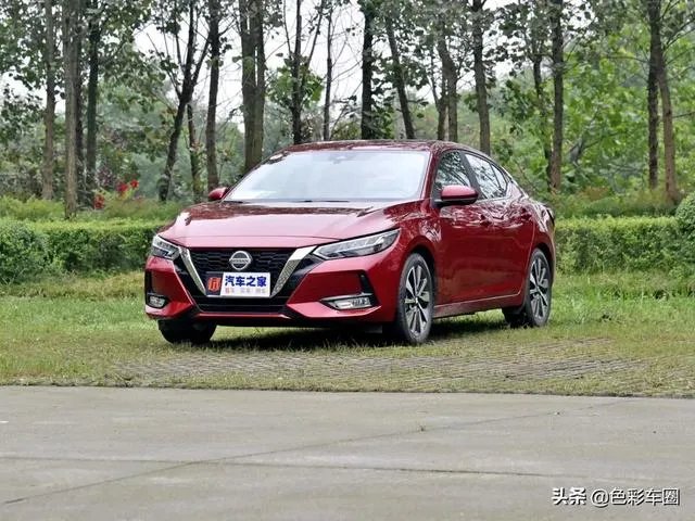 25岁男生想买15万的轿车有什么推荐的吗?