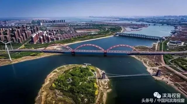 天津欢乐谷和北京欢乐谷哪个好玩?
