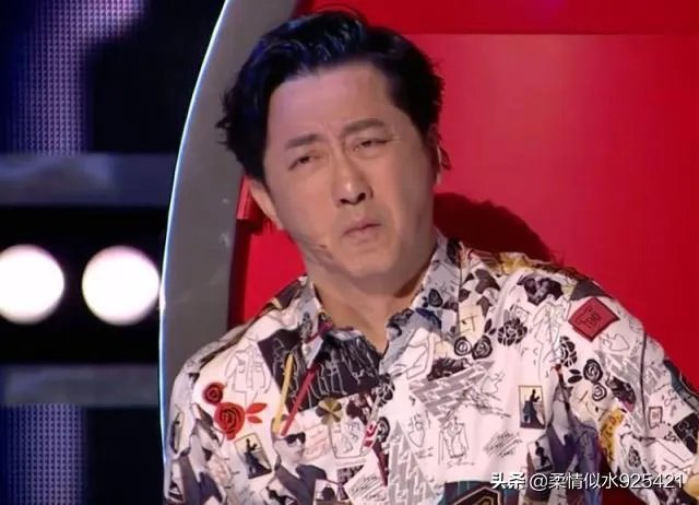 在9月6日的《中国好声音》冠军争夺战中,李荣浩当场指出自己的两位学员的错误,你怎么看?
