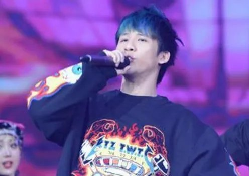 baby跨年被疑假唱,有哪些歌手假唱被拆穿?