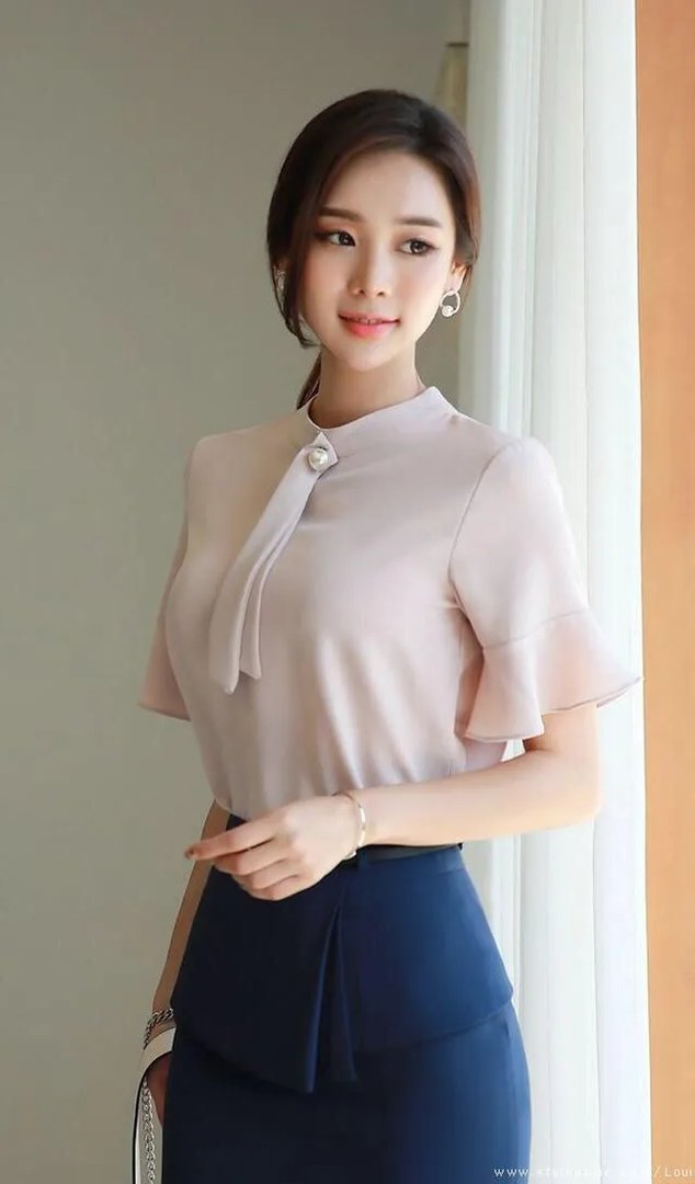 武汉美女众多,武汉大学的校花中你最喜欢哪一个呢?