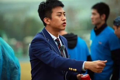 堪称是一个真正的学霸,邓超究竟有着怎样惊人的学习经历?