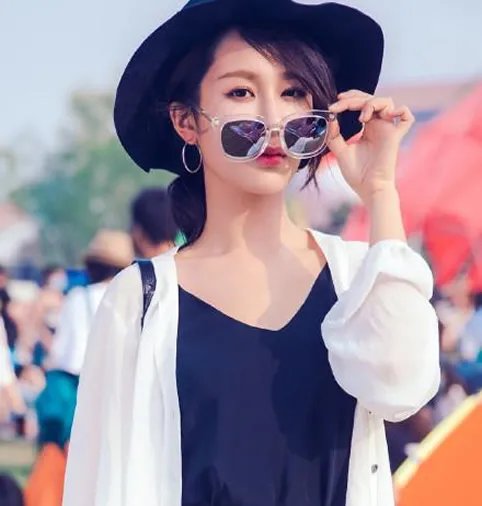 杨紫取关秦俊杰什么情况:杨紫取关秦俊杰原因真相