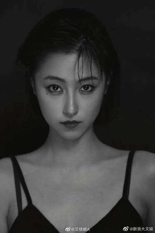 王彦霖承认与艾佳妮恋情,他们是如何相识相恋的?