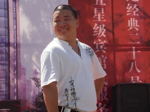 二人转艺人孙小宝为什么没有投奔赵本山？