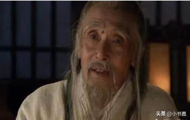 《三国演义》中,水镜先生是怎样的一个人?有人说水镜先生深不可测,是这样吗?