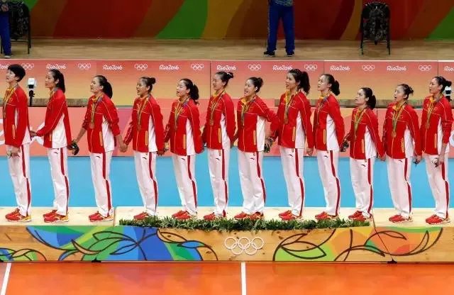 女排2017最后一次选秀,郎平细心选队员,是不是女排还会荣耀30年?