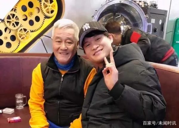 赵本山徒弟小沈龙,销售劣质商品被罚款近20万,后来怎样?