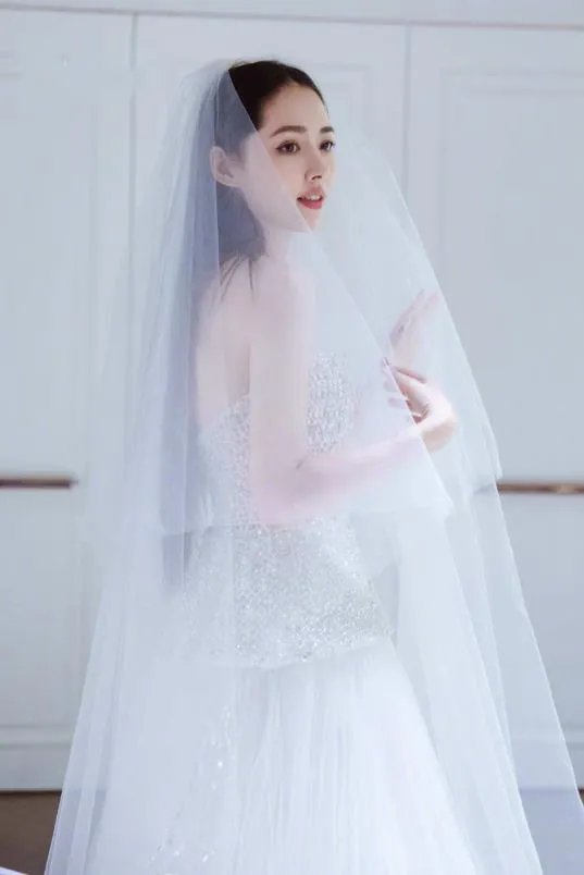 郭碧婷婚纱照曝光：真是天仙下凡也太美了吧