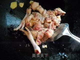 土豆炖鸡汤