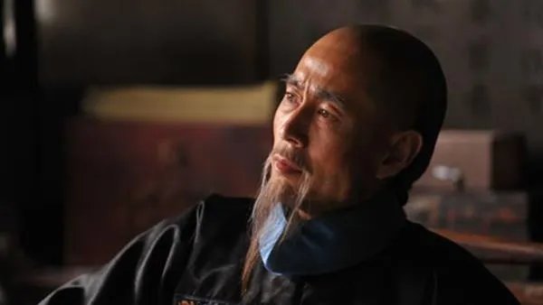 于成龙评价