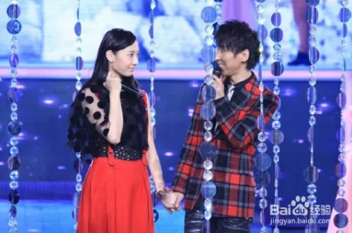 伤再深我来买单!白百合事件,别拿孩子说事成么