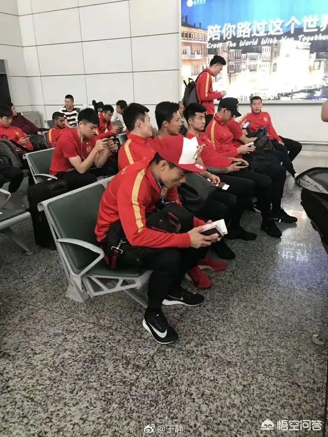 今天上海绿地申花和广州恒大都踢平了,而且申花更让人堪忧,对今天的比赛,你怎么看?