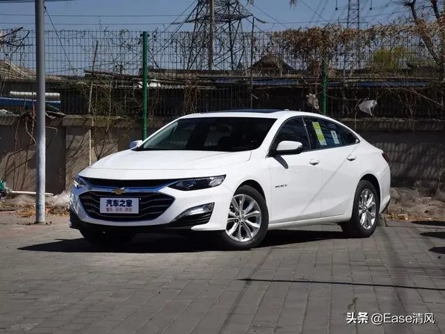25岁男生想买15万的轿车有什么推荐的吗?