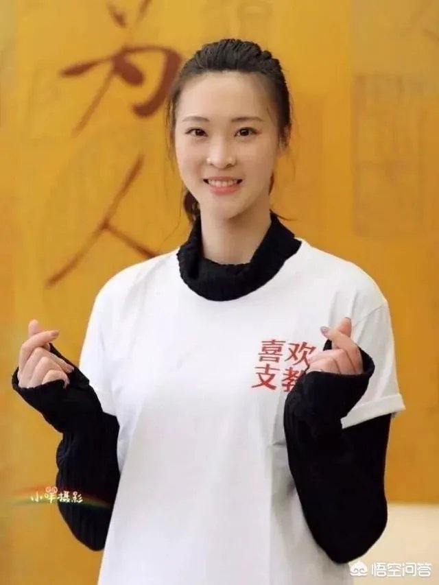 继公布恋情之后，女排最美女神惠若琪又宣布新工作永不退役。你怎么看？