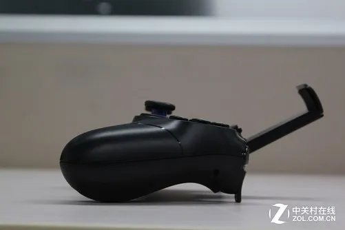 北通手游P1手柄评测:像打游戏机一样玩王者