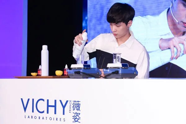 曝汪涵代言产品翻车被声讨,明星代言有何风险?