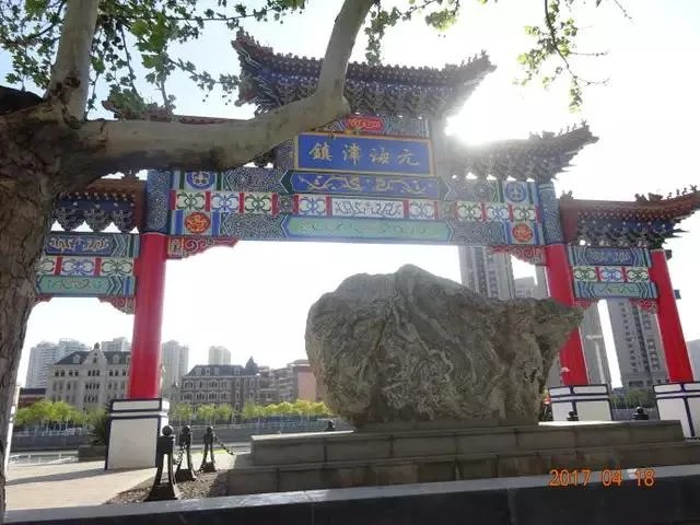 天津欢乐谷和北京欢乐谷哪个好玩?