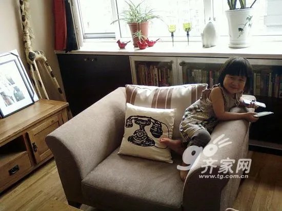 80后辣妈真伤不起 3.9万DIY自装80平时尚3居