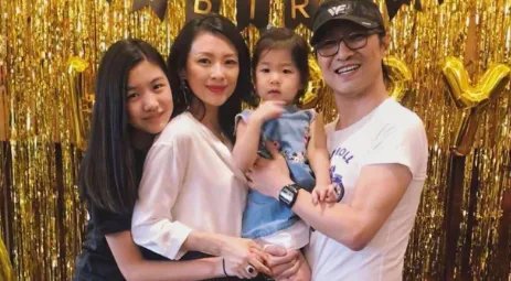 章子怡谈继女:她缺失了很多母爱,我对她的爱会超过亲生女儿,如何理解?