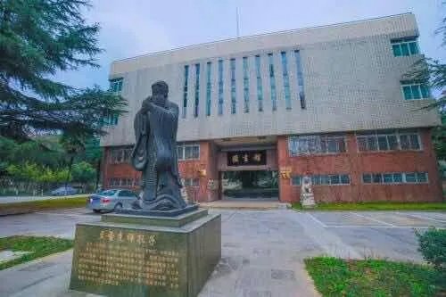 成都大学好不好?