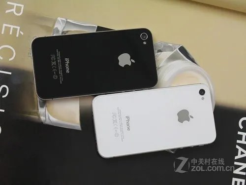 冰点价格 苹果iPhone 4S 国行仅888元