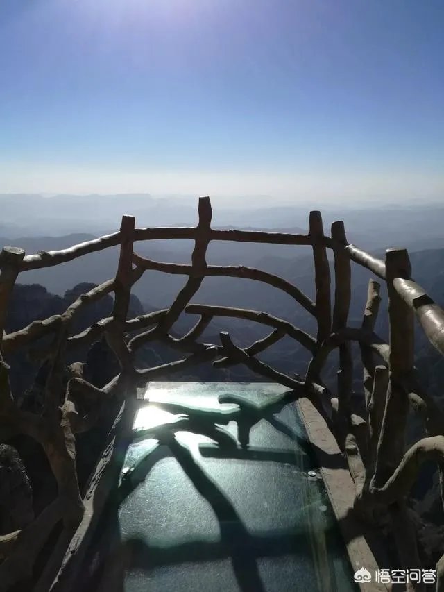 河北白石山的玻璃栈道怎么样？