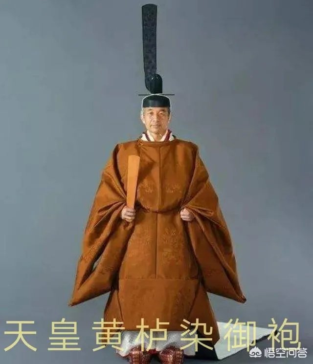 日本天皇为何现在退位?
