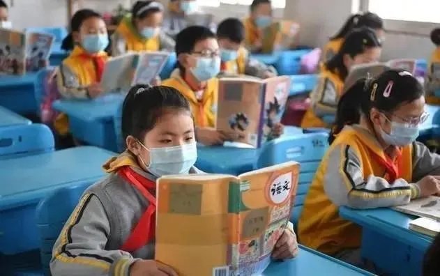 今年7月1日学校能正常放假吗?