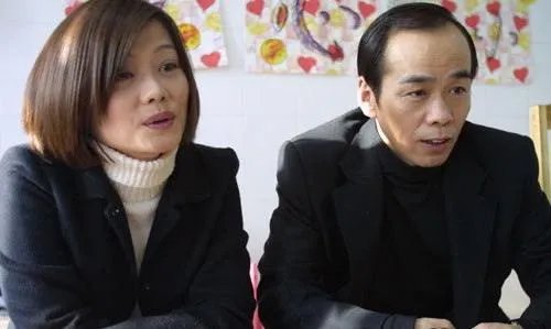 朱笑冬的简介