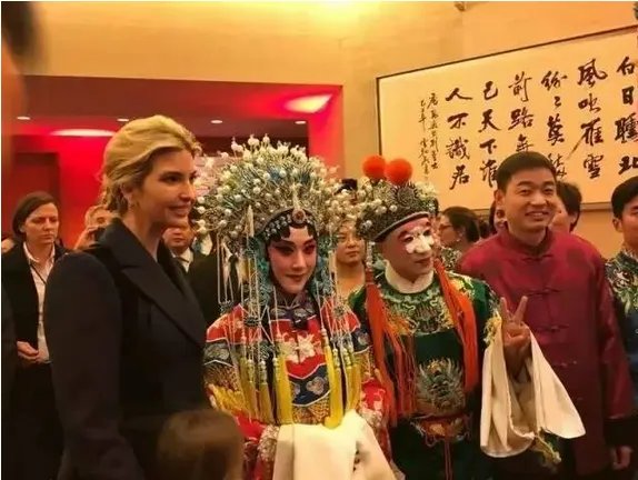 派女儿给中国拜年,特朗普向中国传递出四重信号?