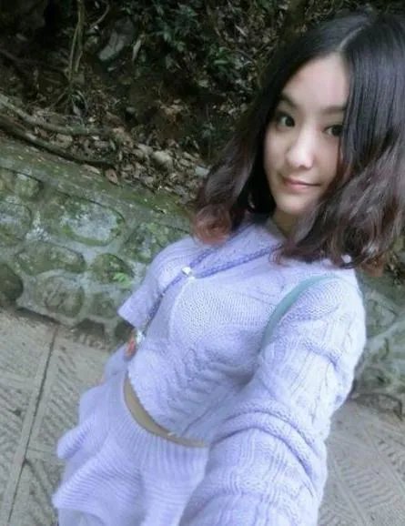 背影女神正面照曝光:清纯甜美(组图)