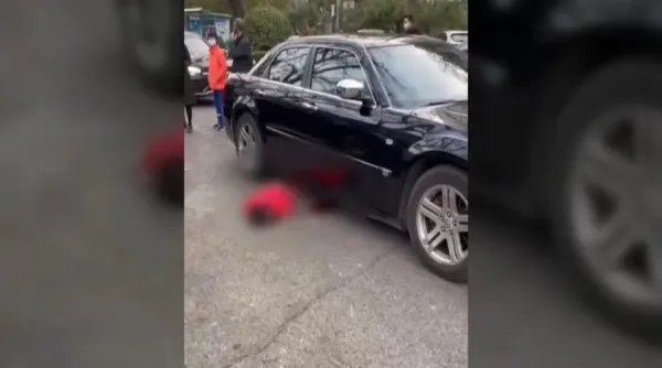 北京一小区女童被卷入车底不幸身亡,造成此事故的原因是什么?