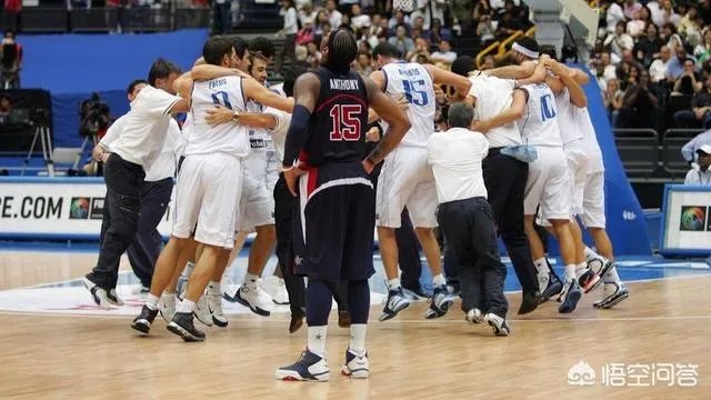 2004年雅典奥运会,美国男篮那么多球星,为什么还无法夺冠?