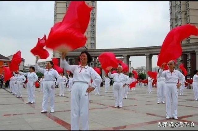 当你老了,你会去跳广场舞吗,为什么?