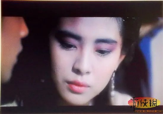 都是些神马玩意 网络红人超奇葩的“锥子脸”