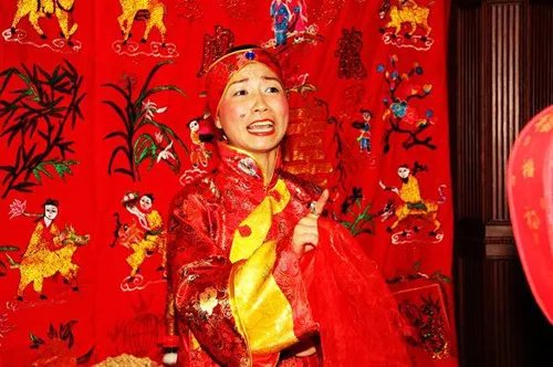 订婚宴流程 订婚宴上有哪些注意事项