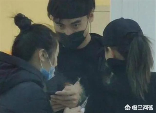 何洁疑似回应出轨称:可能我们遇到的时间点会给别人抓住把柄。对此你怎么看?