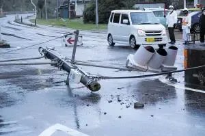 日本九州岛附近海域发生5.2级地震,此次地震的震源深度是多少?