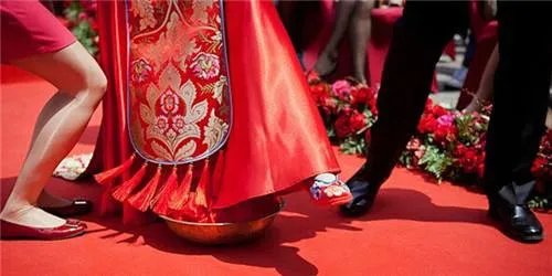 中式婚礼现场如何布置 中式婚礼布置清单