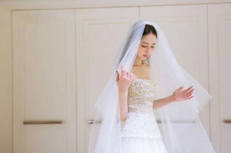 郭碧婷婚纱照曝光：真是天仙下凡也太美了吧
