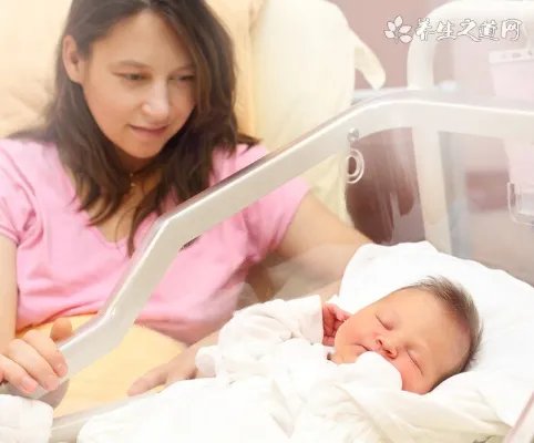 孩子断乃后，宝妈有4件事要做好，警惕Ru腺炎“找上门”