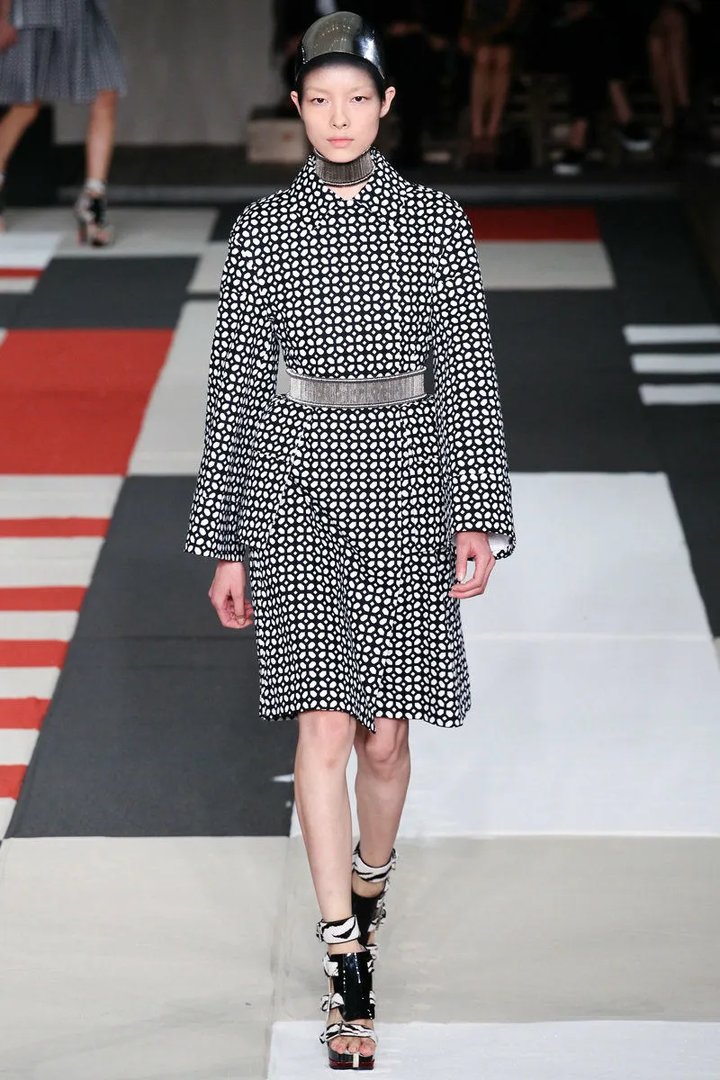 【设计快讯】巴黎时装周直击-2！Alexander McQueen 2014春夏女装