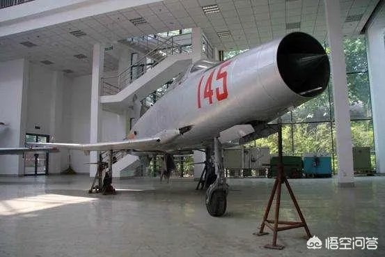 如何评价歼-12战斗机?