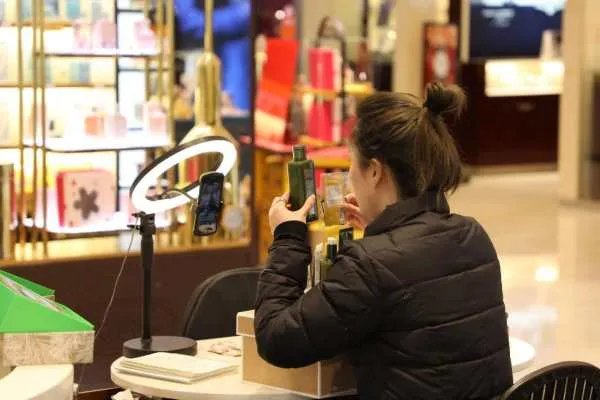 如何看待“直播带货必须提供回看功能”这一规定?