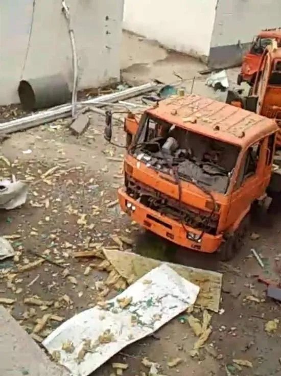 脱硫塔维修中爆燃多少人死亡？