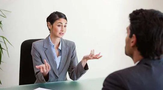 成都一90后女子因单身试用期被拒，你认为合理吗？